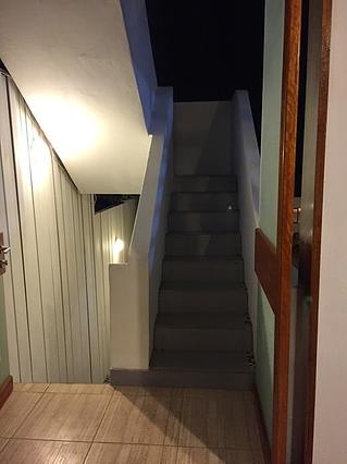 escalera al 3 nivel del 2 piso
