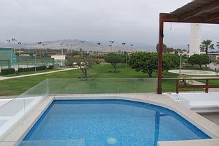 Piscina en la terraza, linda vista